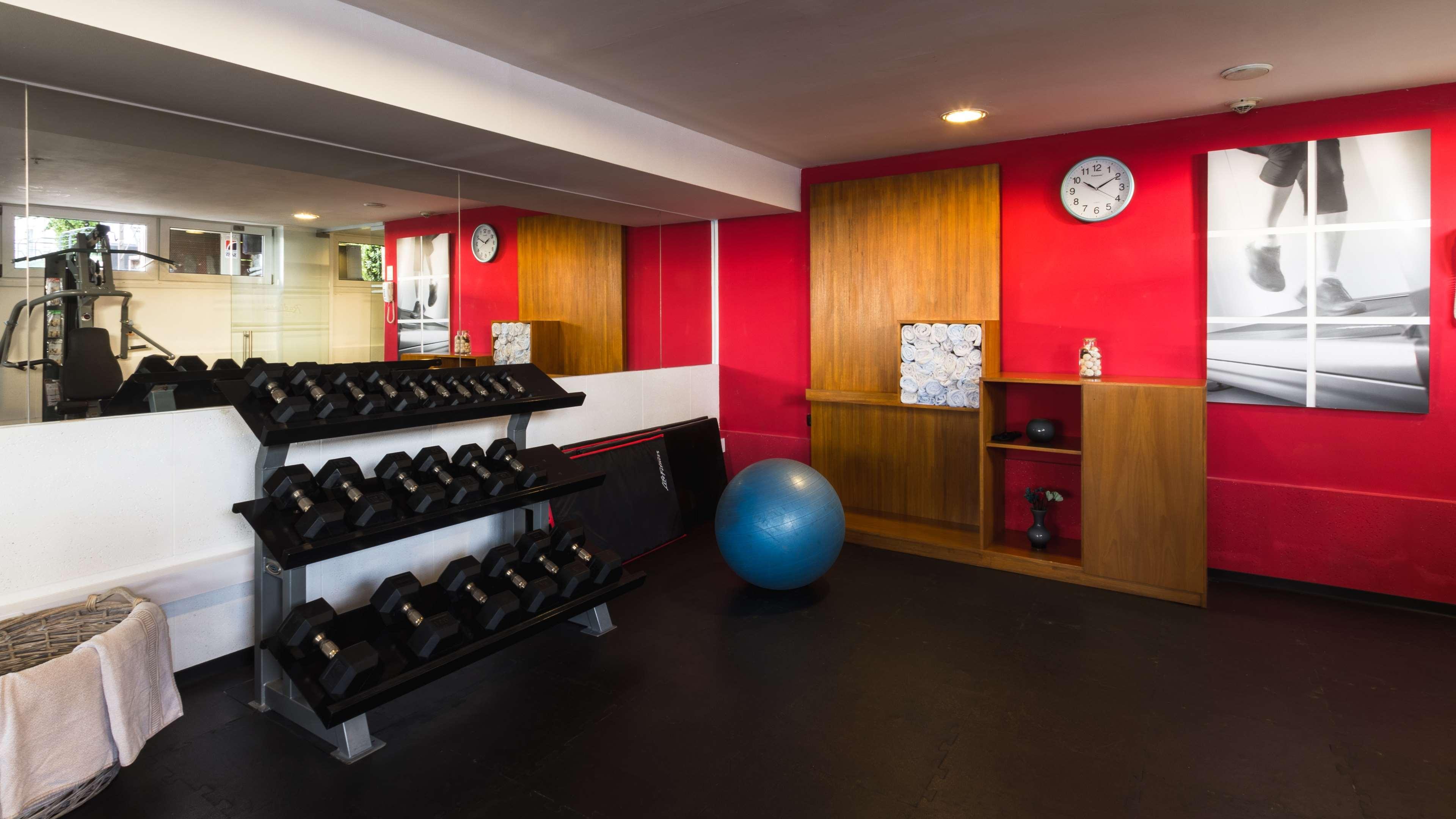 Radisson Hotel Colonia Del Sacramento Exterior photo The gym at the hotel